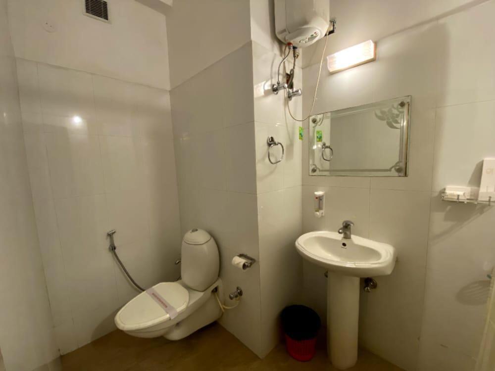Hotel Earl Grey Jorhat Exterior photo